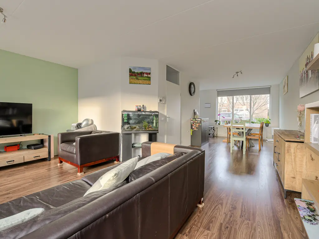 Overkroetenlaan 66, BREDA