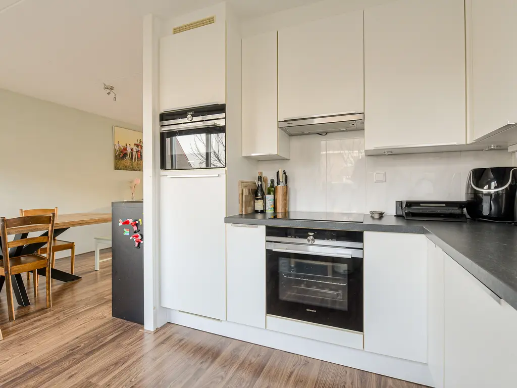 Overkroetenlaan 66, BREDA