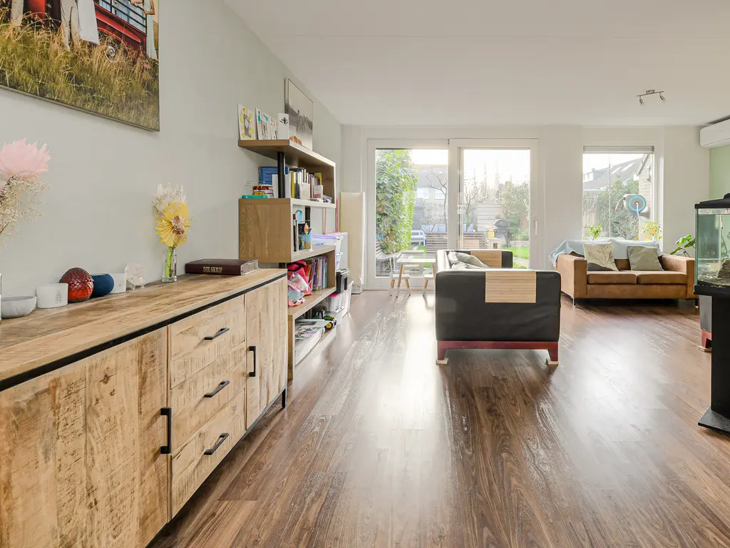 Overkroetenlaan 66, BREDA