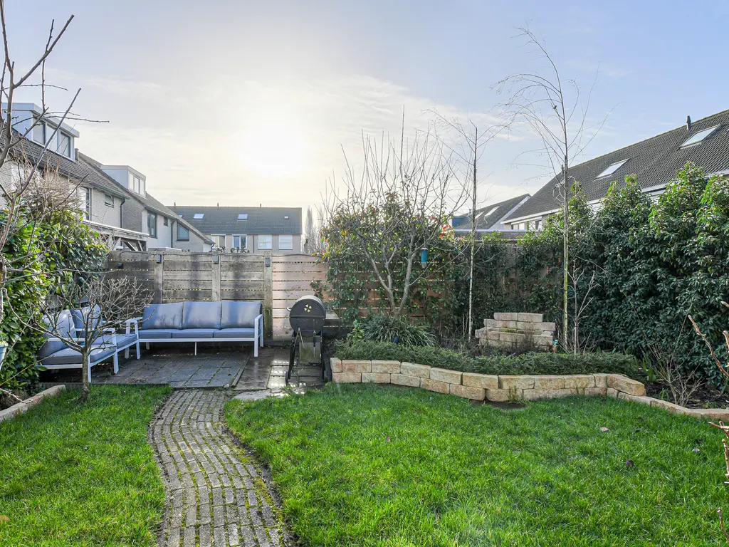 Overkroetenlaan 66, BREDA