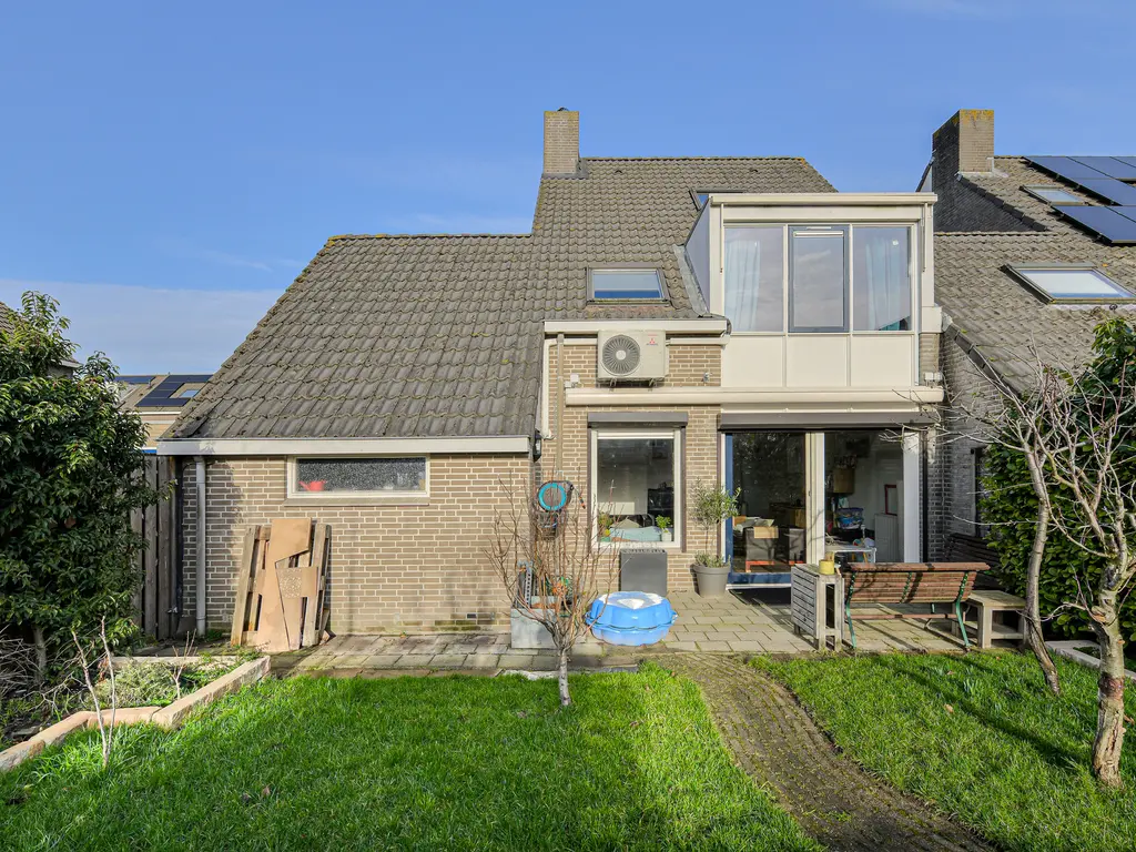 Overkroetenlaan 66, BREDA