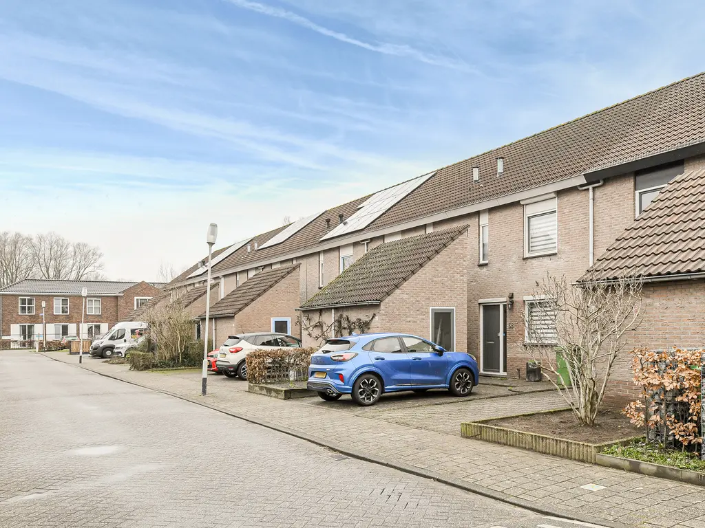 Elise van Calcarstraat 66, BREDA