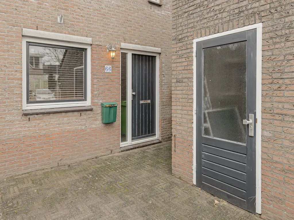 Elise van Calcarstraat 66, BREDA
