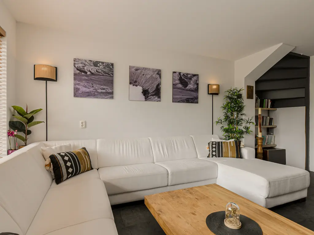 Elise van Calcarstraat 66, BREDA