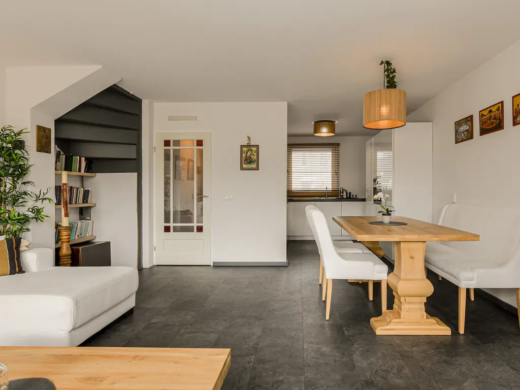 Elise van Calcarstraat 66, BREDA