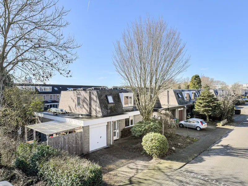 Bertelsberg 136, BREDA