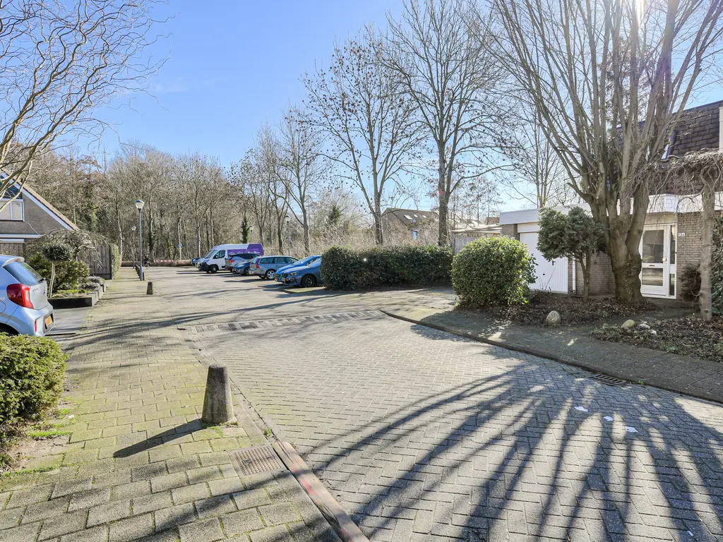 Bertelsberg 136, BREDA