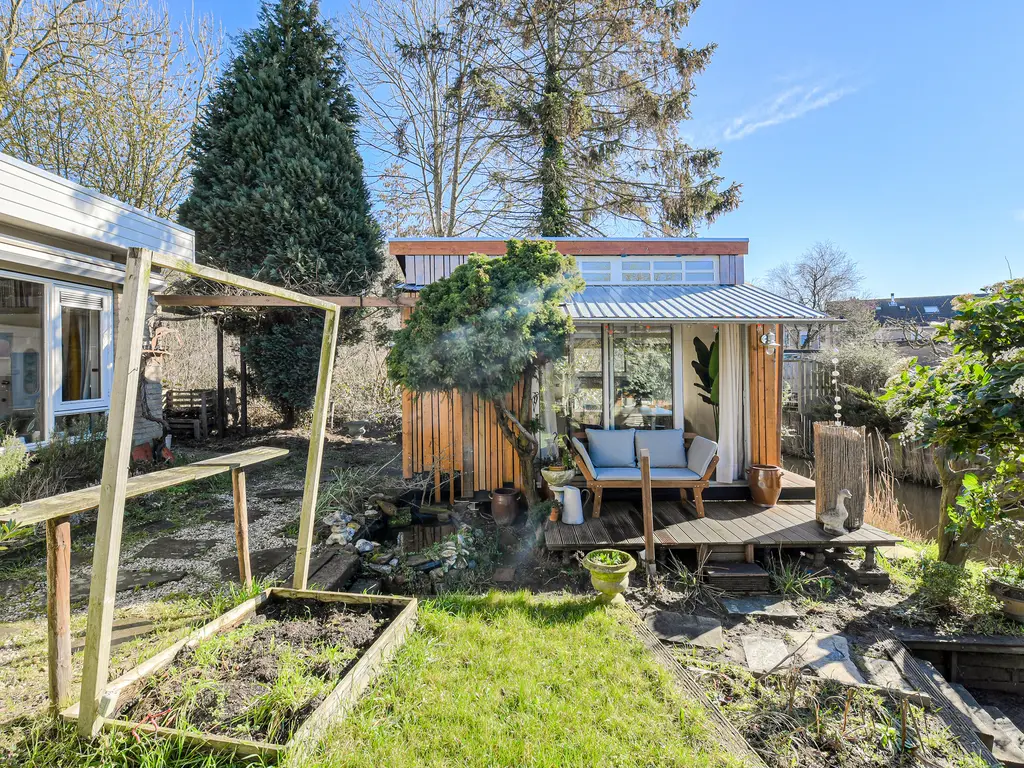 Bertelsberg 136, BREDA