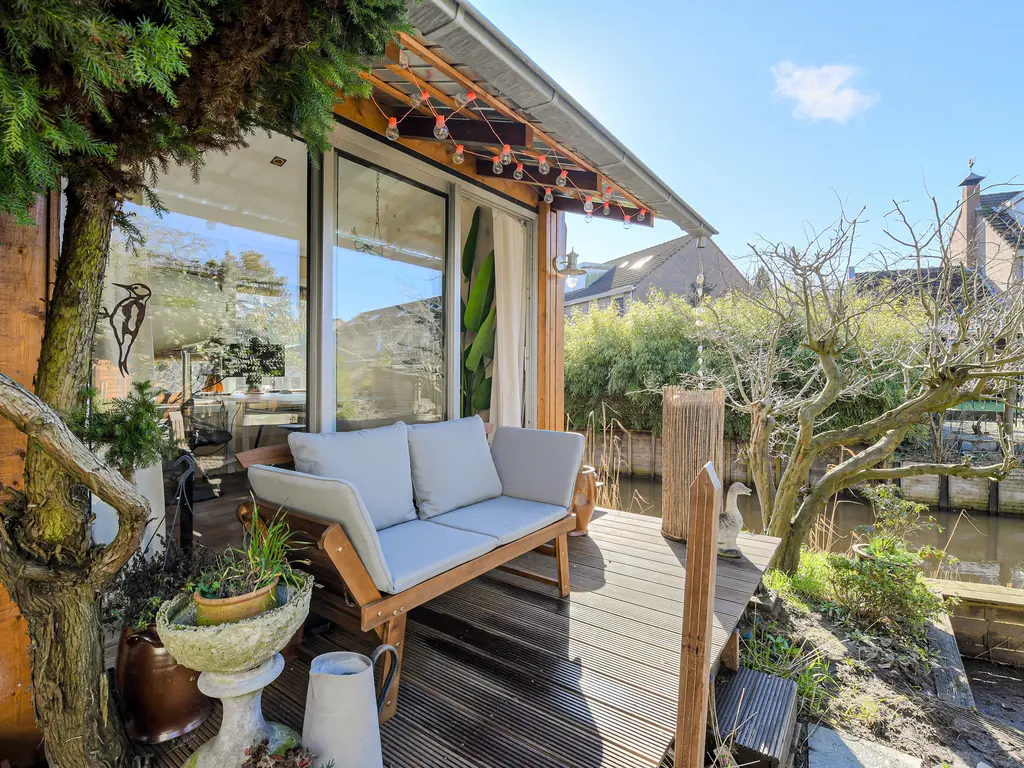 Bertelsberg 136, BREDA