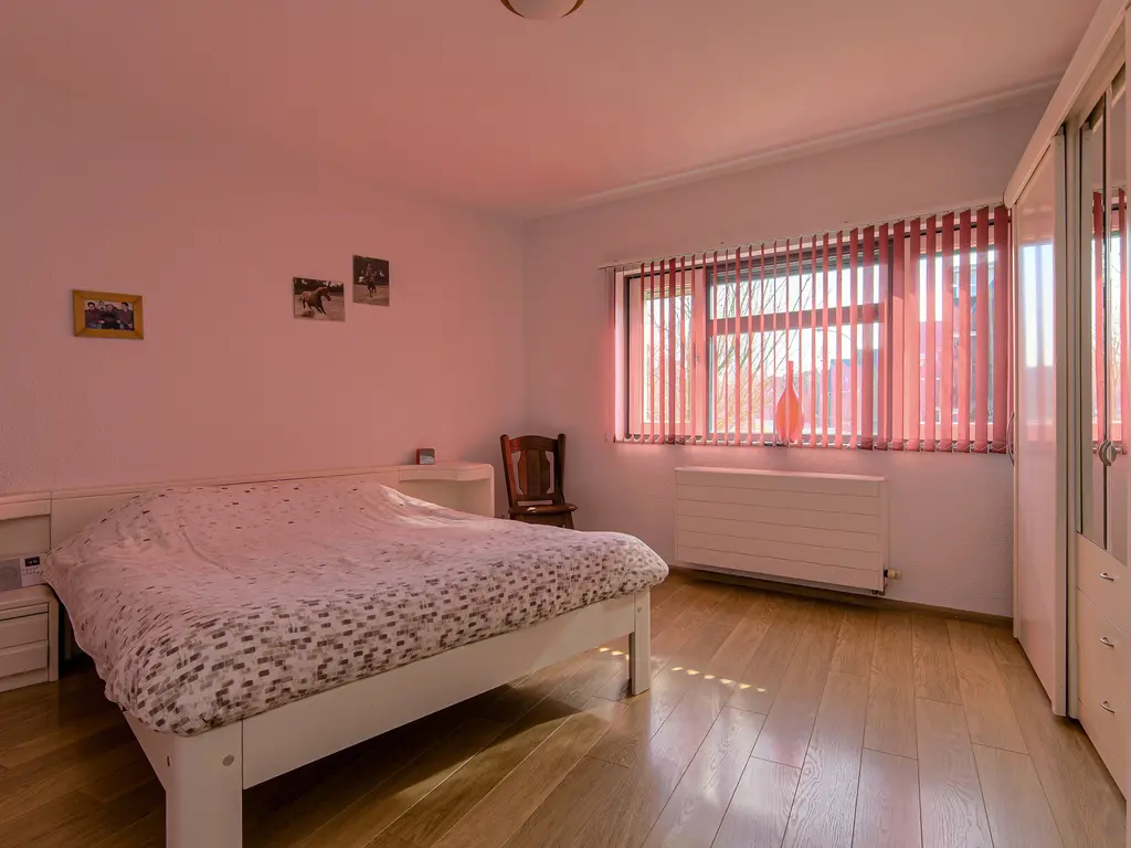 Atalantahof 49, Oosterhout