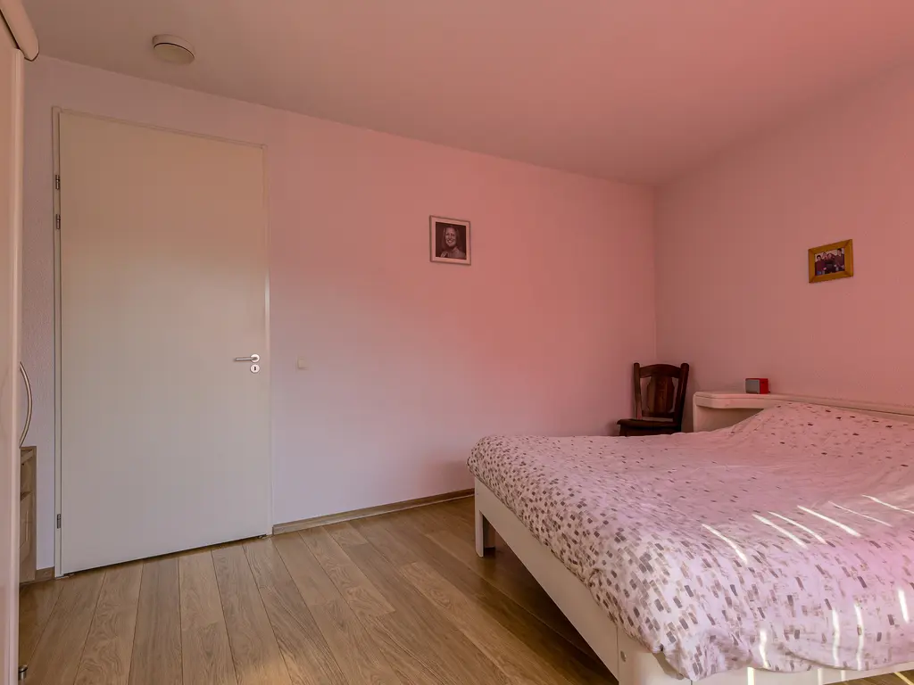 Atalantahof 49, Oosterhout