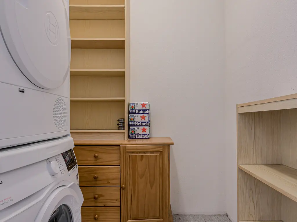 Atalantahof 49, Oosterhout