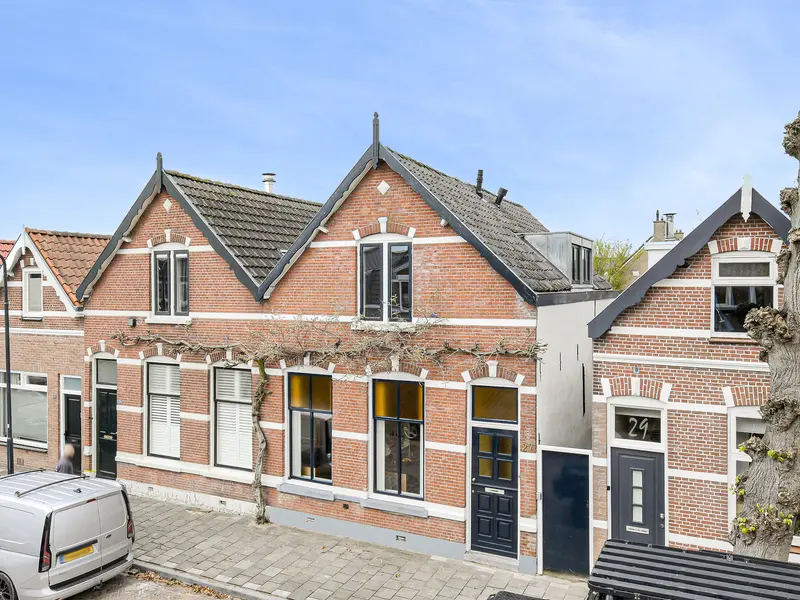 Ploegstraat 27, BREDA