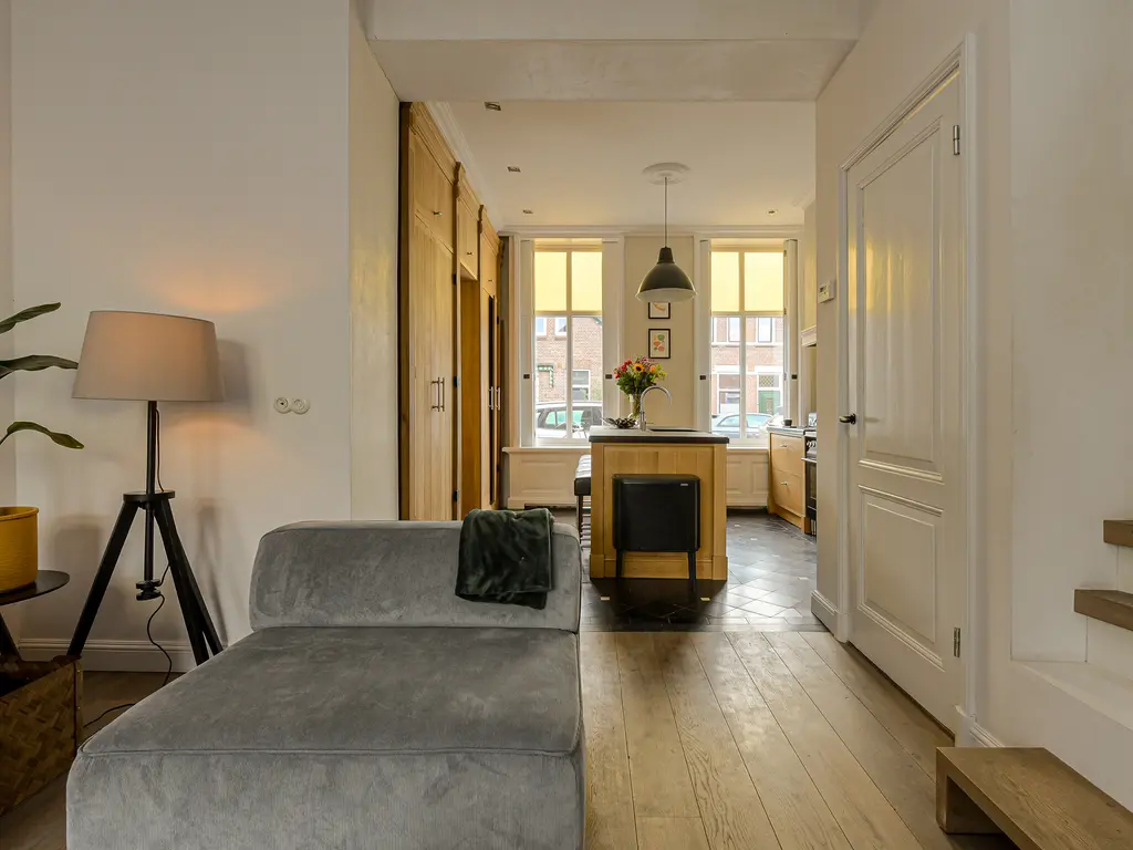 Ploegstraat 27, Breda