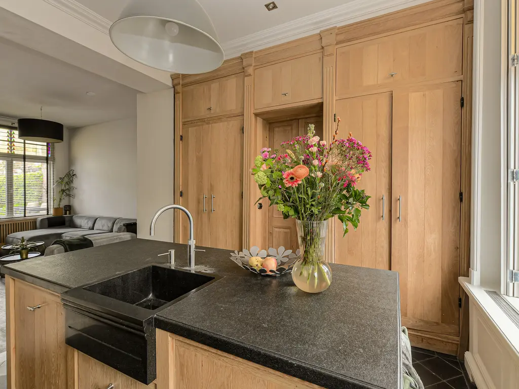 Ploegstraat 27, Breda