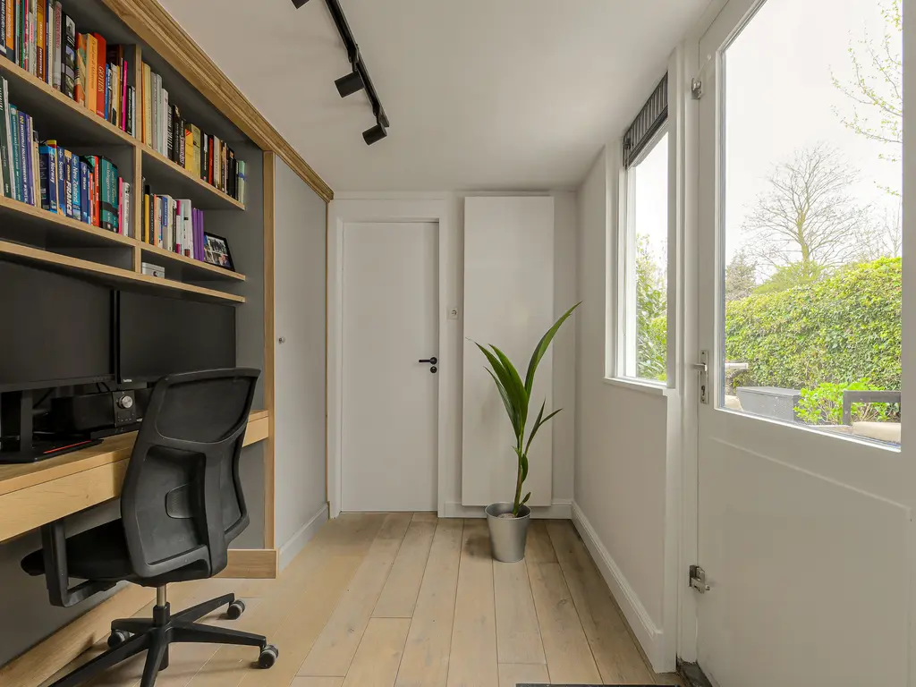 Ploegstraat 27, Breda