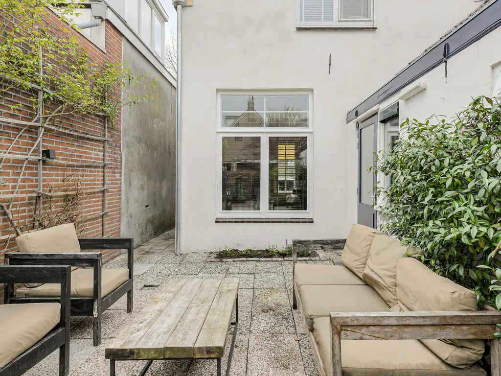 Ploegstraat 27, Breda