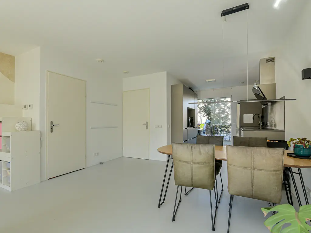 Lange Akker 151, TETERINGEN