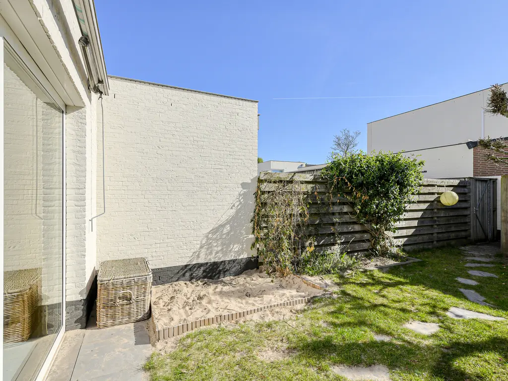 Lange Akker 151, TETERINGEN