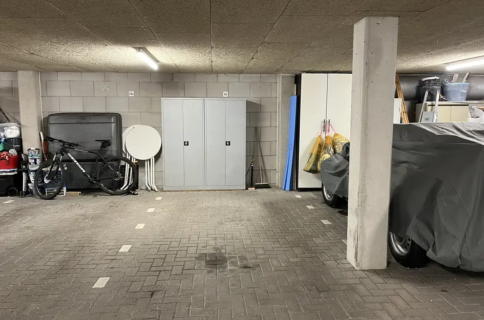 Kloosterstraat 16