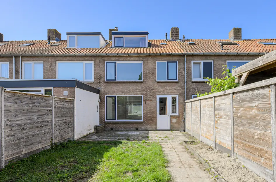 Graaf Albrechtstraat 13