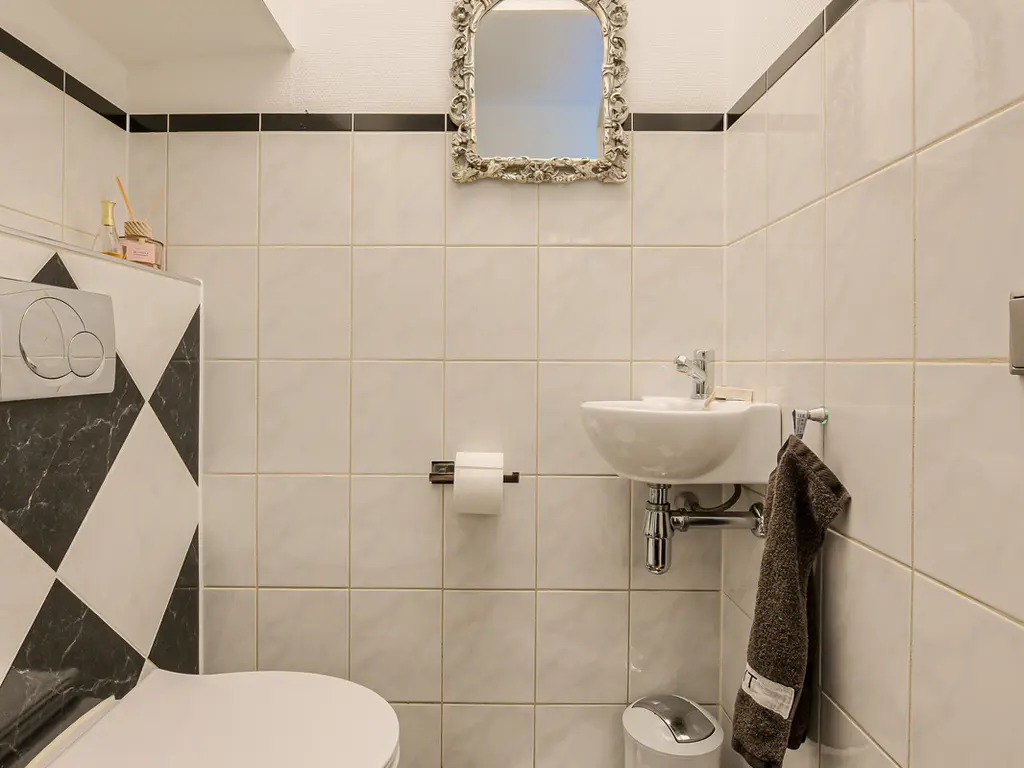 Heksenkring 9, Breda