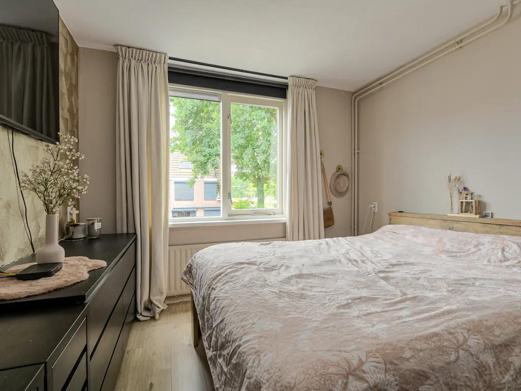 Vossendonk 2, RAAMSDONKSVEER