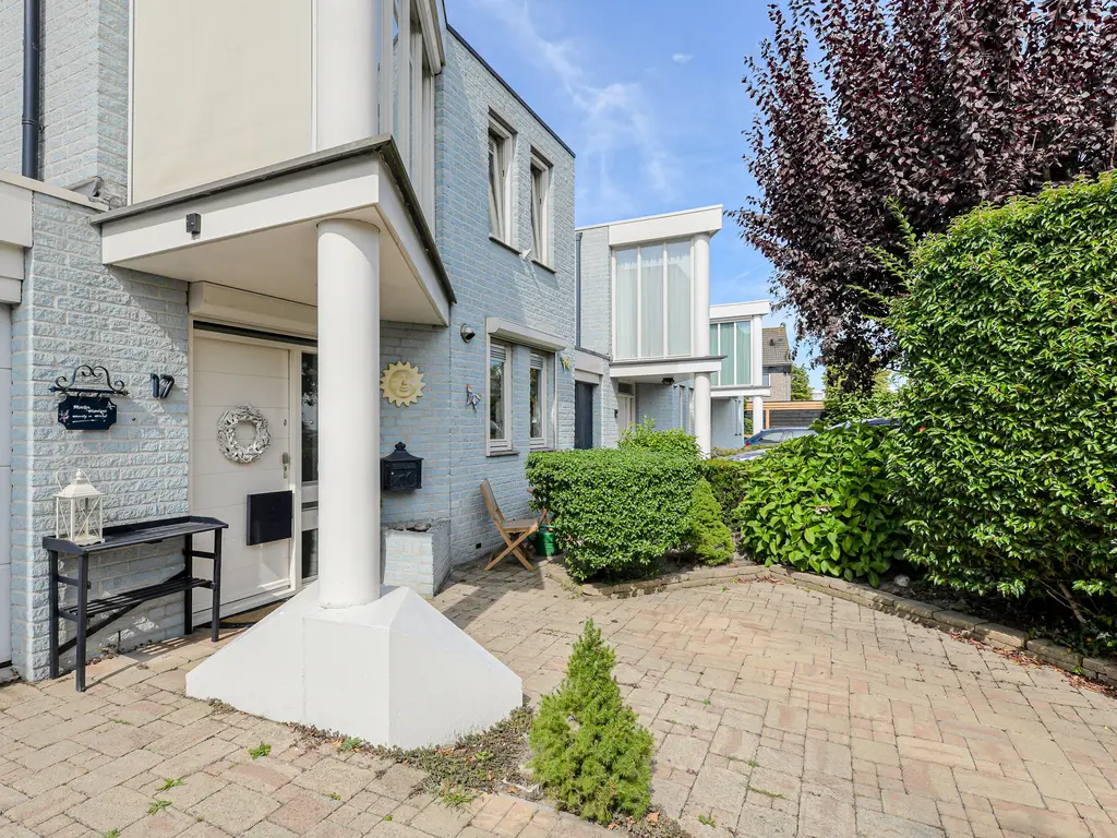 Laag Zand 17, BREDA