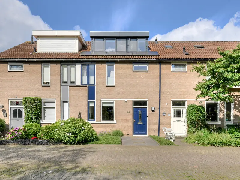 Hobbemaplantsoen 28, OOSTERHOUT