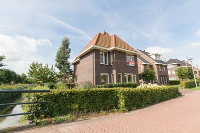 W.F. Hermansstraat 1, Berkel en Rodenrijs