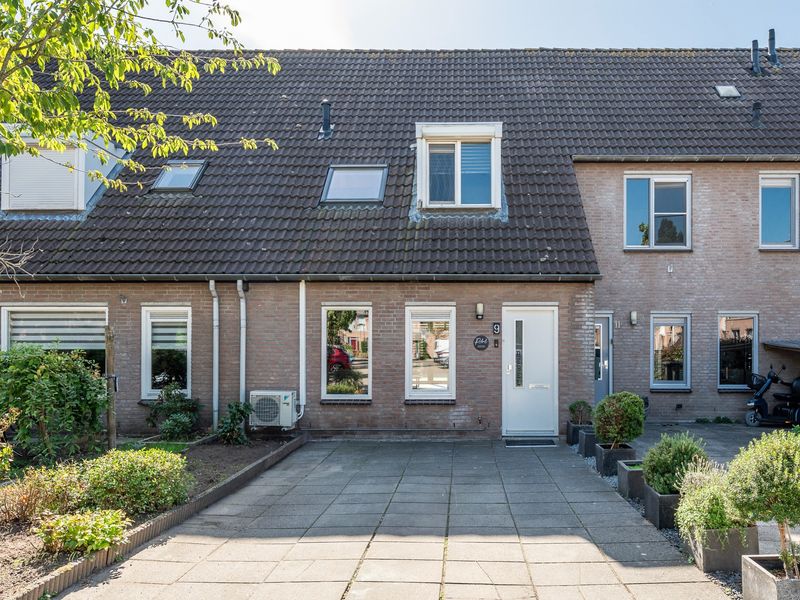 Weserlaan 9, Son en Breugel