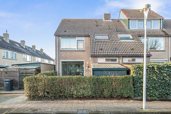 A S Moermanstraat 12, OUDENHOORN