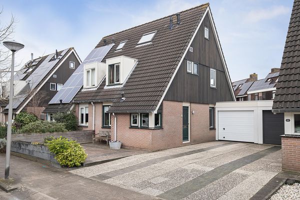 Hackfortstraat 23, HELLEVOETSLUIS