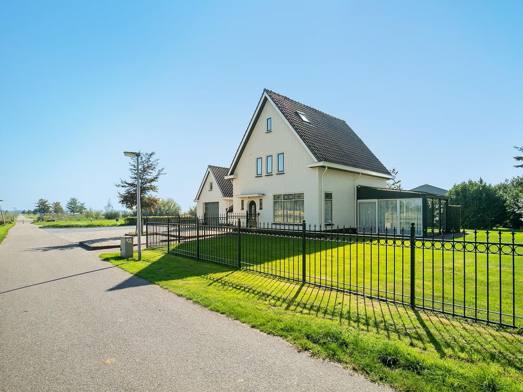 Lange Putseweg 2, HEKELINGEN