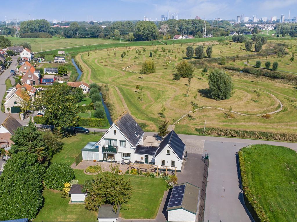 Lange Putseweg 2, HEKELINGEN