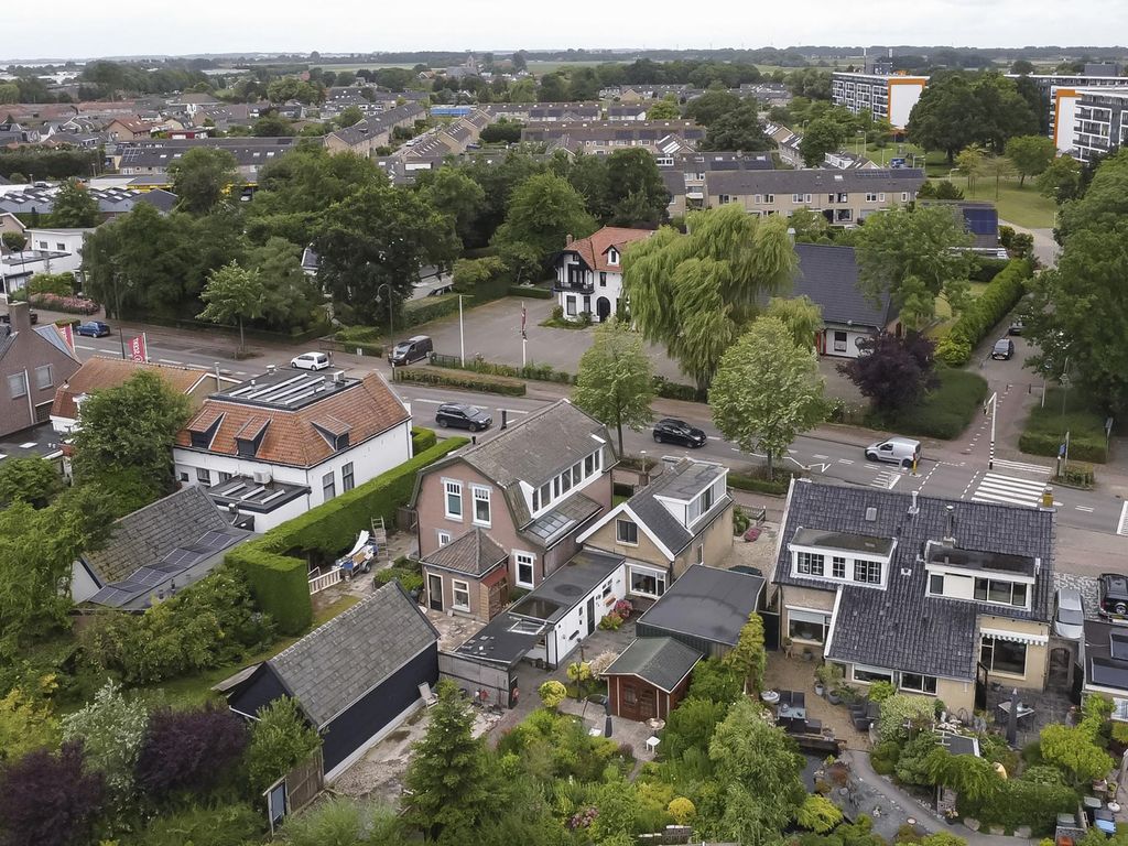 Rijksstraatweg 154, HELLEVOETSLUIS