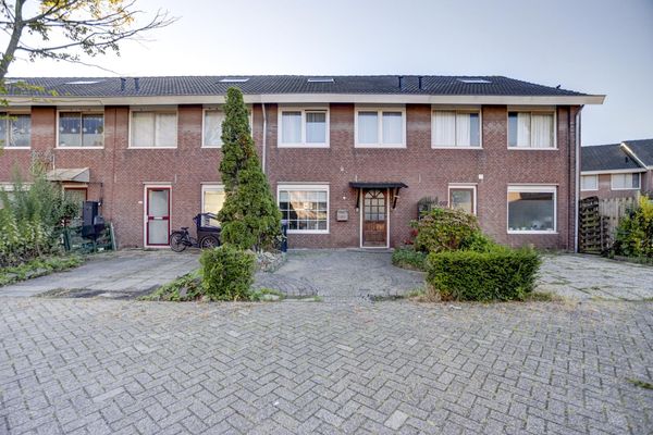 Snoekenveen 245, SPIJKENISSE