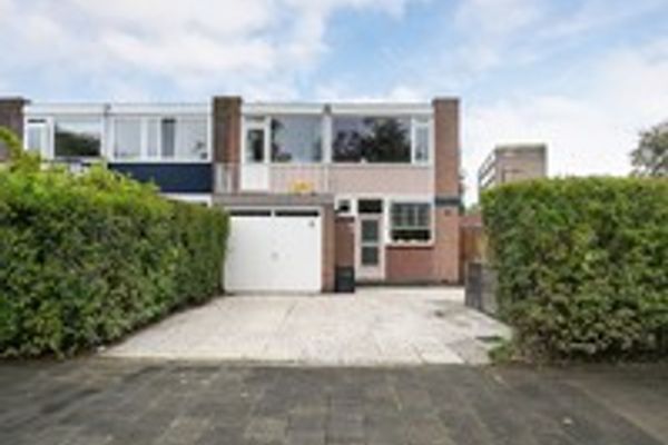 Kenau Hasselaarstraat 2, Vlaardingen