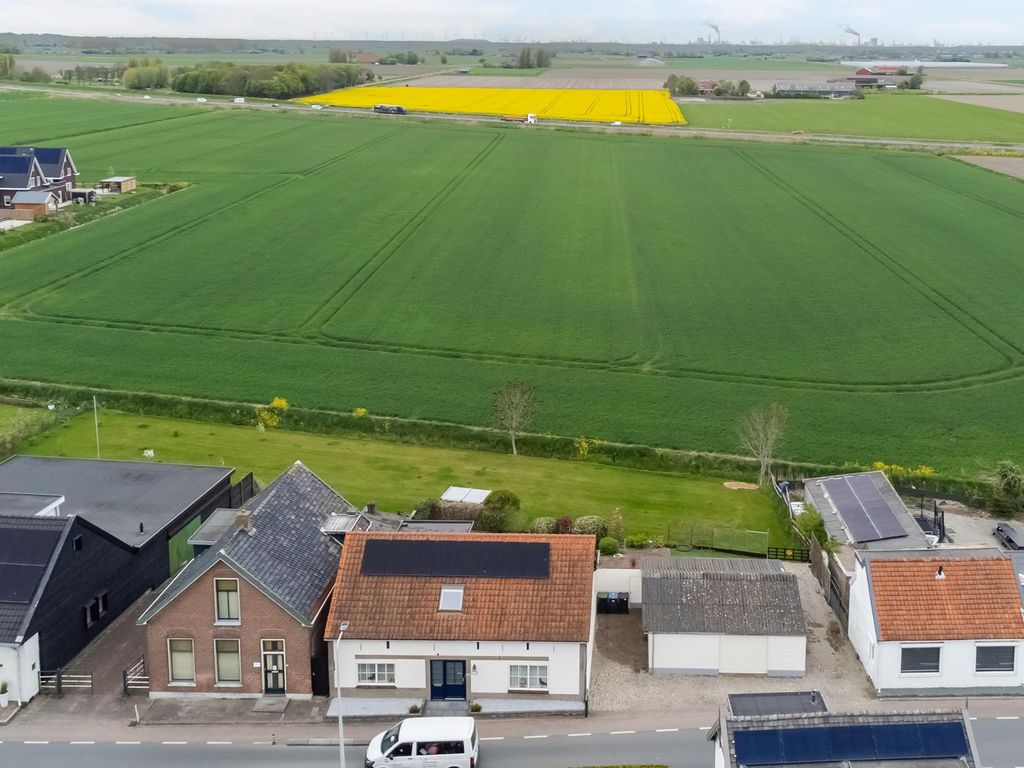 Rijksstraatweg 267, HELLEVOETSLUIS