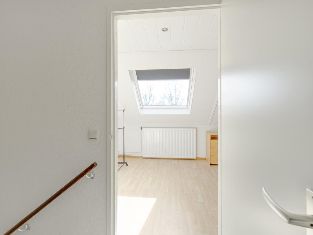 Julianastraat 4, ZUIDLAND
