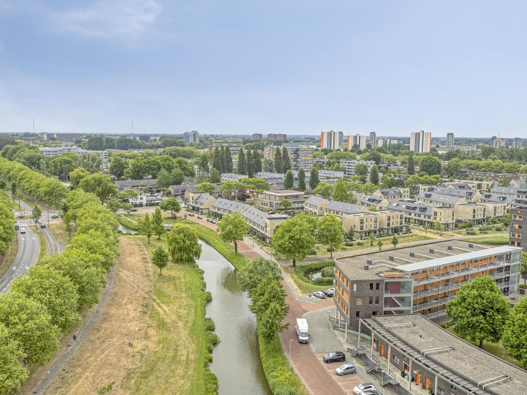 Oosterbakenpad 130, HOOGVLIET ROTTERDAM