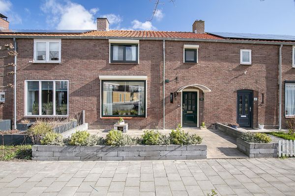 Emmastraat 22, ZUIDLAND