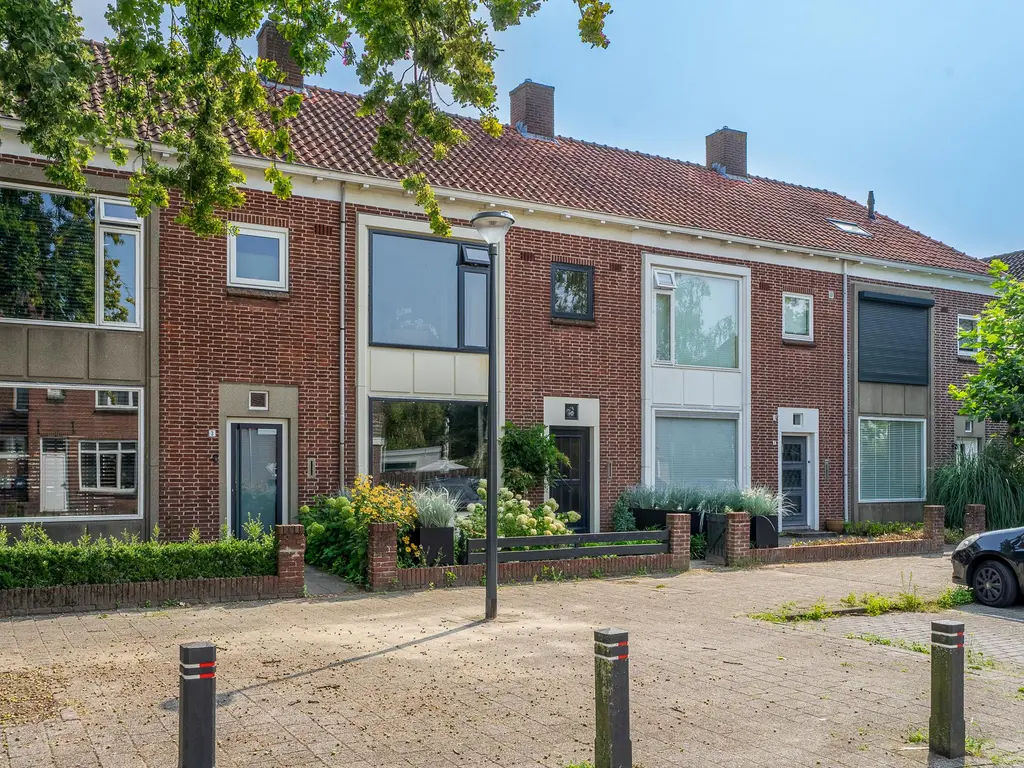 Loopschansstraat 5, BREDA