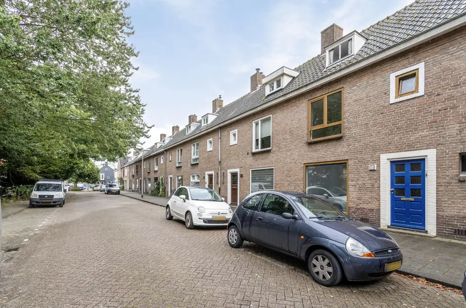 Danie Theronstraat 24