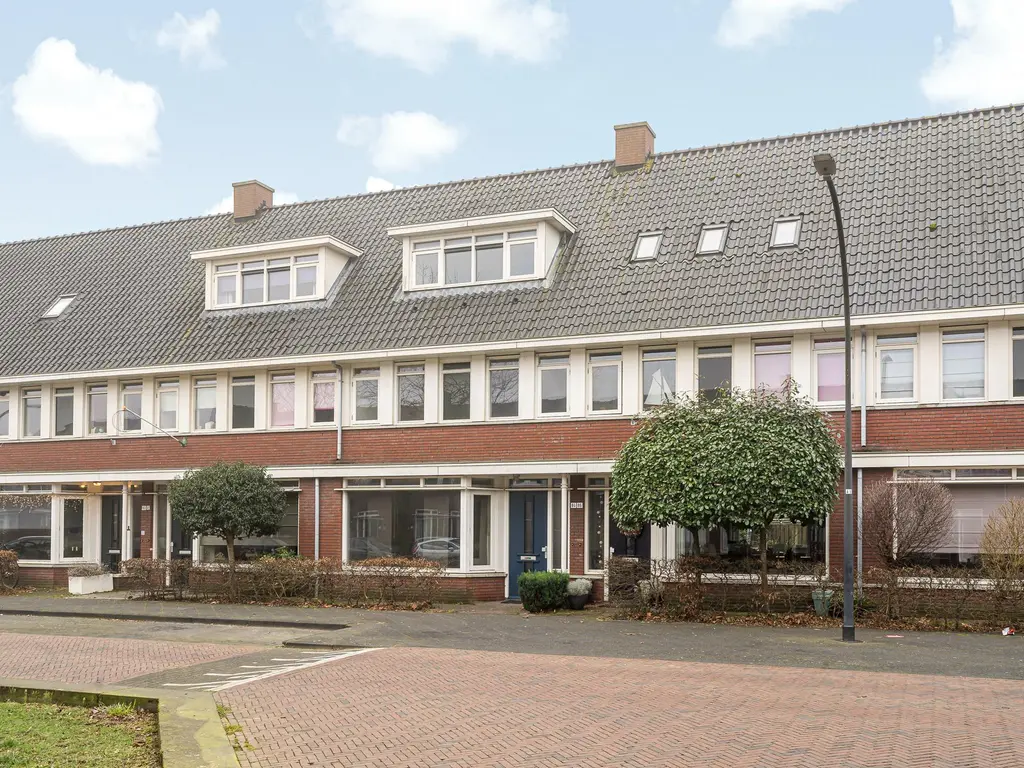 Valkenswaardstraat 84, TILBURG