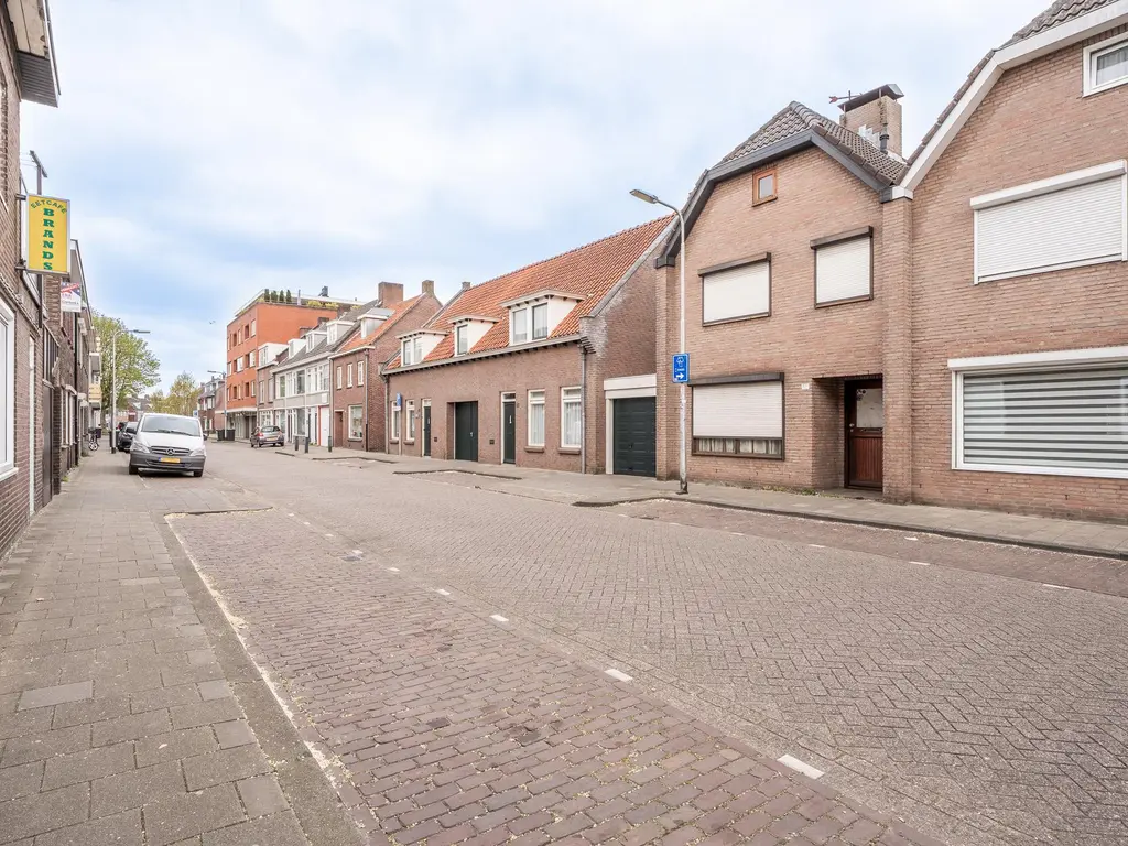Groeseindstraat 65a, TILBURG