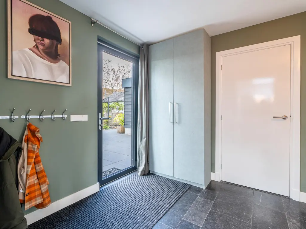 Heuvelstraat 64, DIESSEN