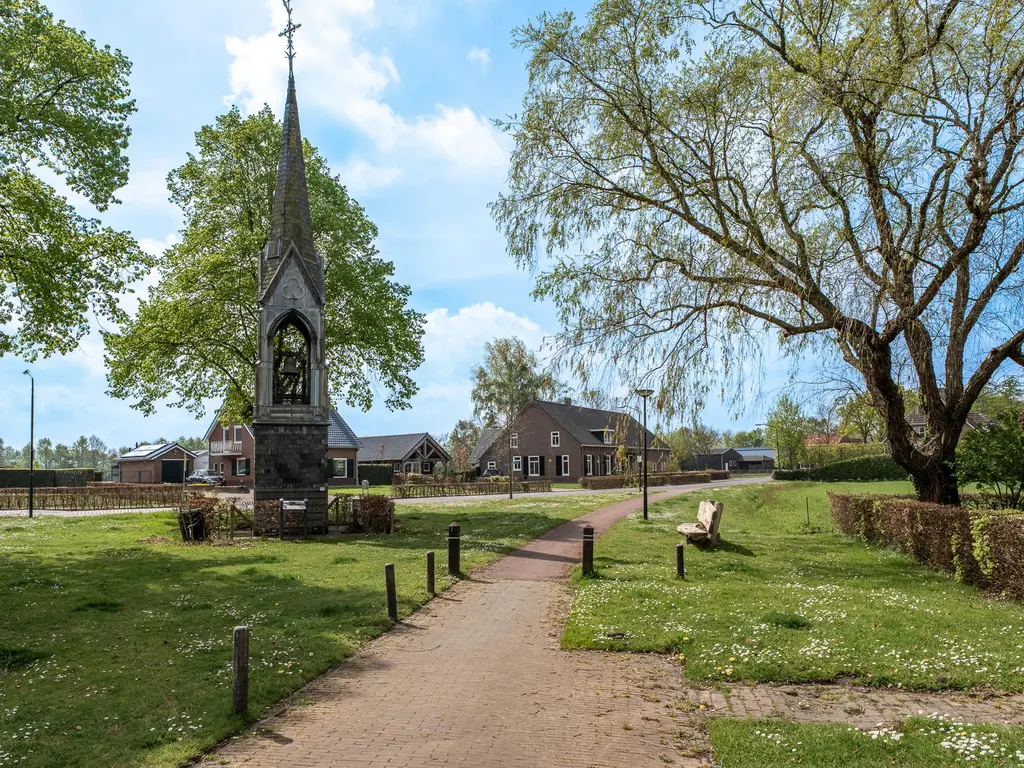 Heuvelstraat 64, DIESSEN