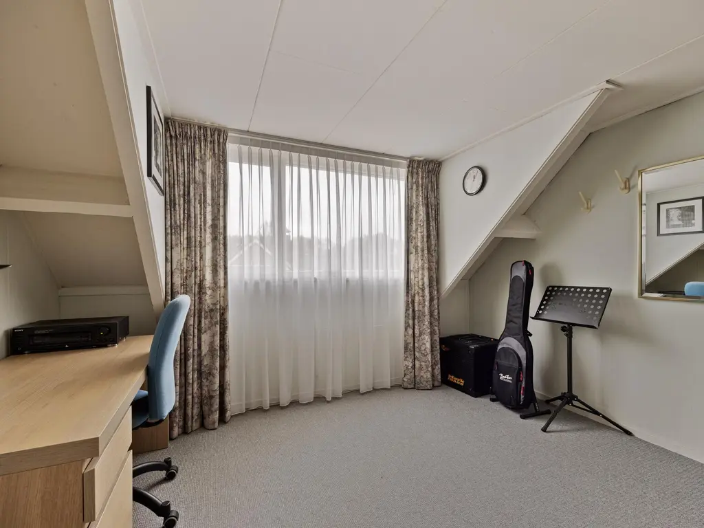 Binnenweg 25, BREDA