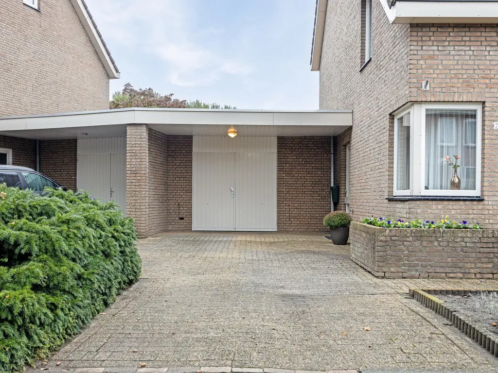Binnenweg 25, BREDA